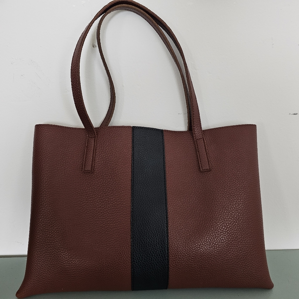 Vince Camuto tote